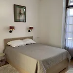 Location Conviviale A Avec Parking Et Terrasse Privee - Fr-1-870-19 דירה ריימס