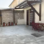 Location Conviviale A Avec Parking Et Terrasse Privee - Fr-1-870-19 ריימס