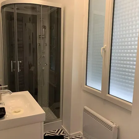 Location Conviviale A Avec Parking Et Terrasse Privee - Fr-1-870-19 Lägenhet Reims