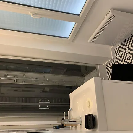 Lägenhet Location Conviviale A Avec Parking Et Terrasse Privee - Fr-1-870-19 Reims